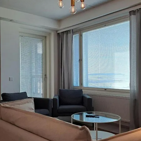 Apartment Spacious For 6 In Jatkasaari Helsinki
