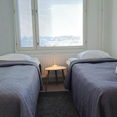 Spacious For 6 In Jatkasaari Apartment